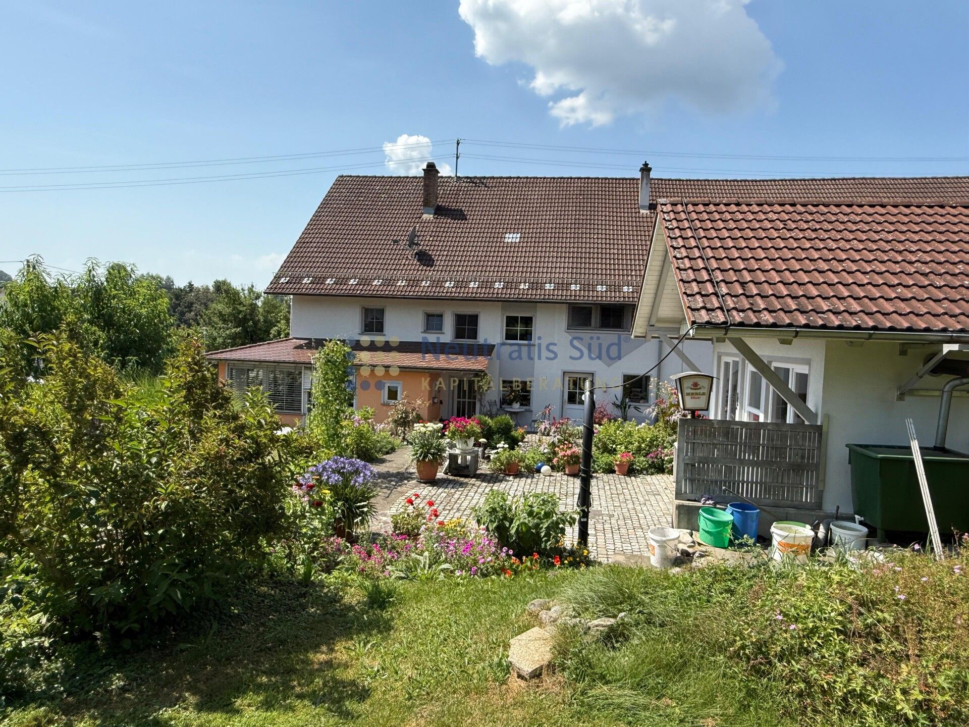Bild von Mehrgenerationen-Ensemble im Landkreis Ravensburg, mit Top-Grundstück (ca. 2.303 QM) mit Bauvorbescheid