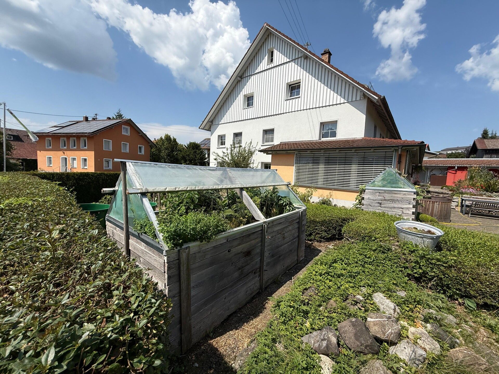 Bild von Mehrgenerationen-Ensemble im Landkreis Ravensburg, mit Top-Grundstück (ca. 2.303 QM) mit Bauvorbescheid