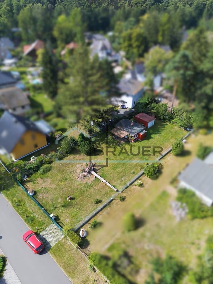 Bild von Ihr gemeinsamer Wohntraum am Summter See – zwei Familien, ein Grundstück, unendliche Möglichkeiten.